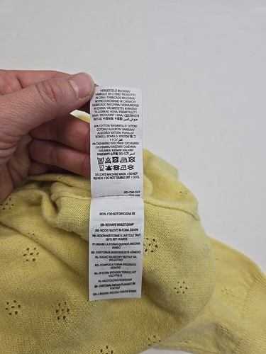 Boden Girls Yellow Eyelet Cardigan Cotton Size 4-5 Button Front Cashmere Blend - Picture 4 of 6