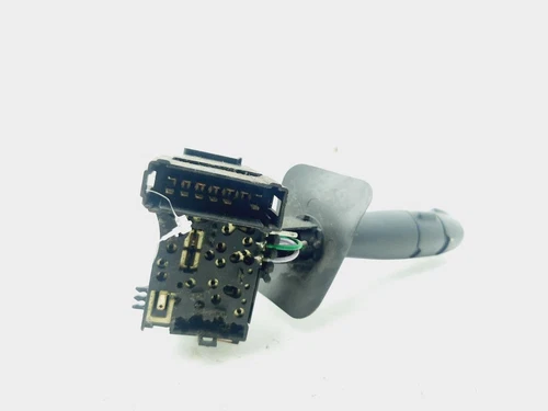 7701047551 Comando luci per RENAULT CLIO II FASE II (B/CB0) Generique 9023764 - Foto 3 di 10