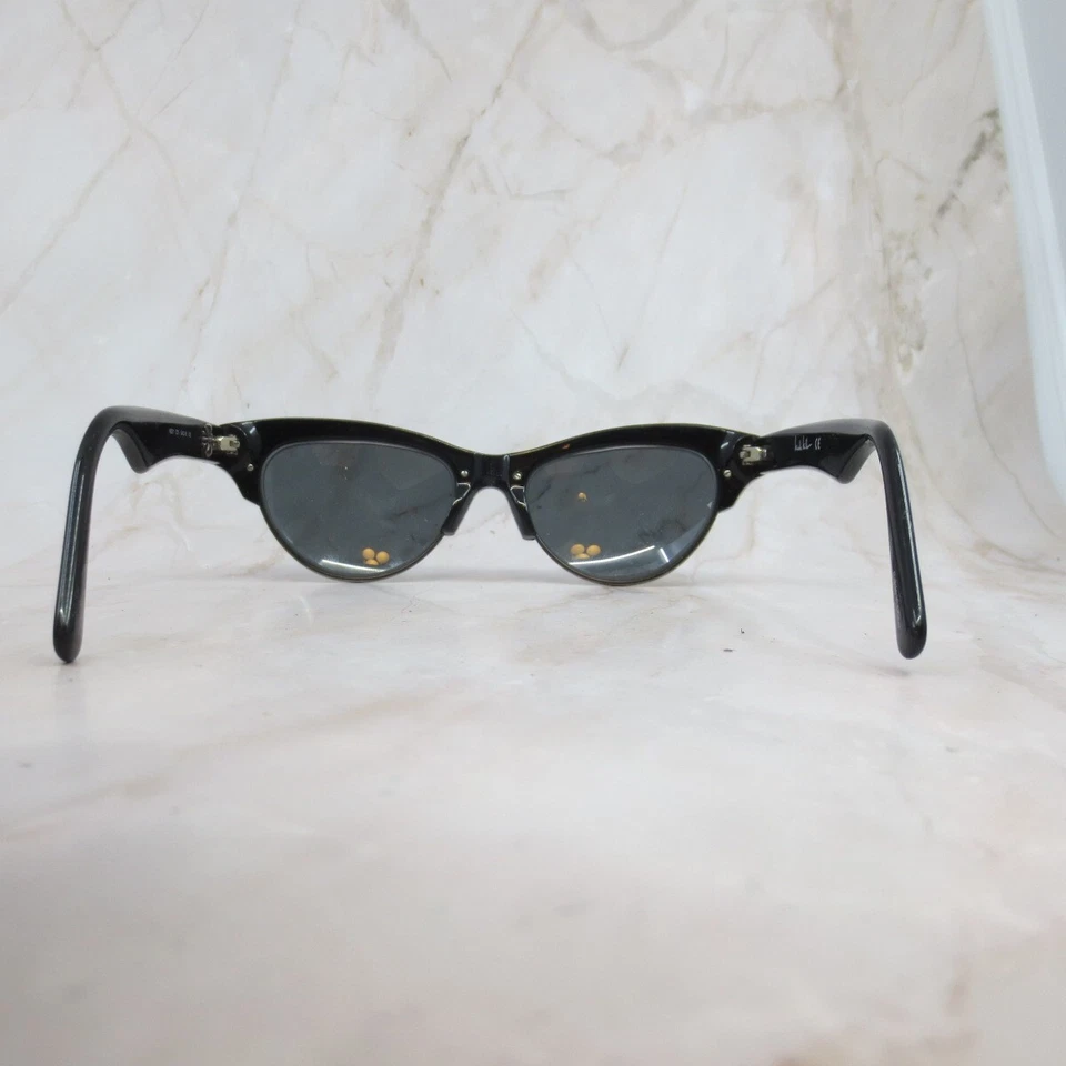 Gafas de sol Nicole Miller Vesey C01 marco negro mate medio borde 54-18-135 Foto 4 de 4