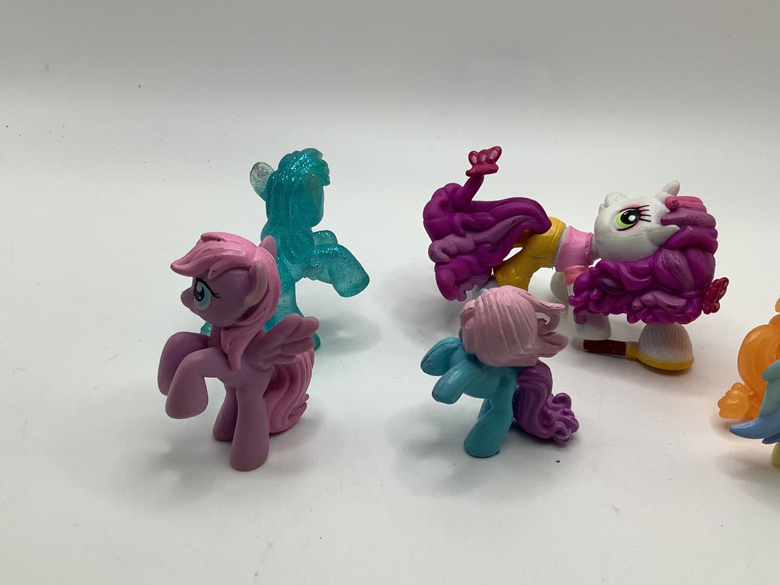 Lot of (6) My Little Pony Minis Hasbro Figures Lot #9