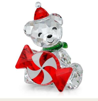 SWAROVSKI CRYSTAL KRIS BEAR 2021 WITH CANDY 5597045MINT BOXED RETIRED RARE