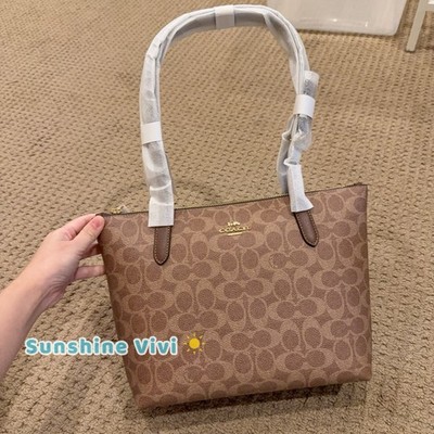 NWT COACH Fiona Zip Tote Bag In Signature Canvas CBT18 Gold/Tan