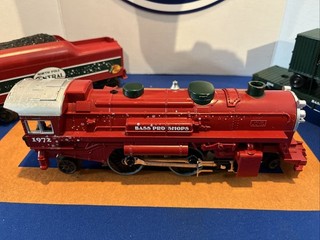 Lionel Lionchief Bass Pro Shop set w/remote