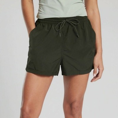 Athleta Expedition Short in Tuscan Olive Green Size 4