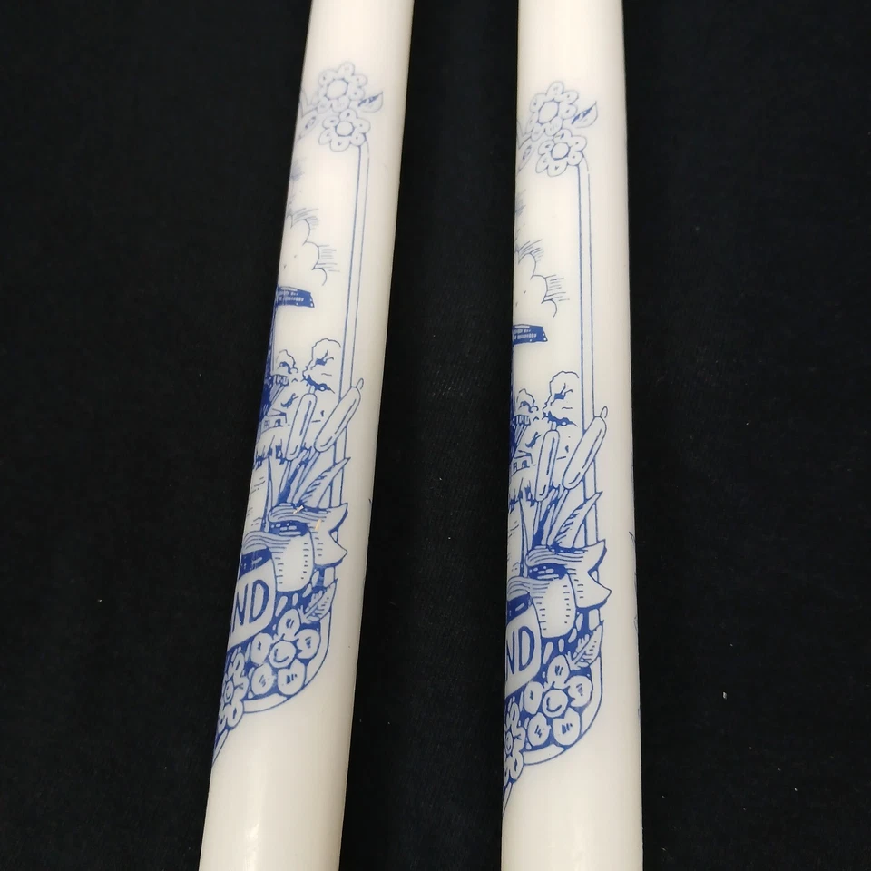 Holland Windmill Chinoiserie Tapered Candles 10 Inch Blue & White Unlite Decor - Image 2 of 4