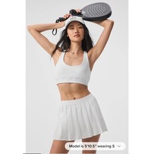 alo yoga varsity tennis skirt white Large
