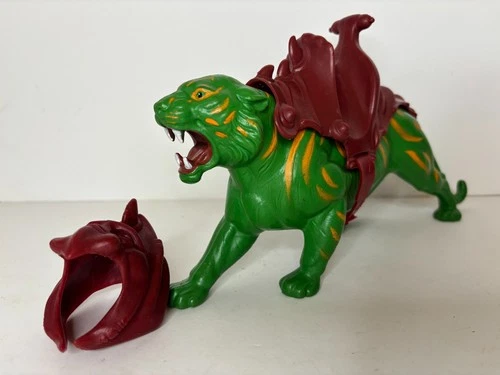 He-Man Battle Cat Cringer  COMPLETE MOTU Vintage 1980s