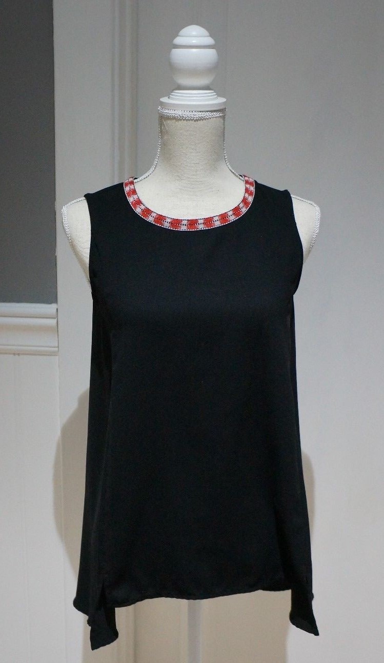 HM Women's Black Sleeveless Tunic Top Size 2-image