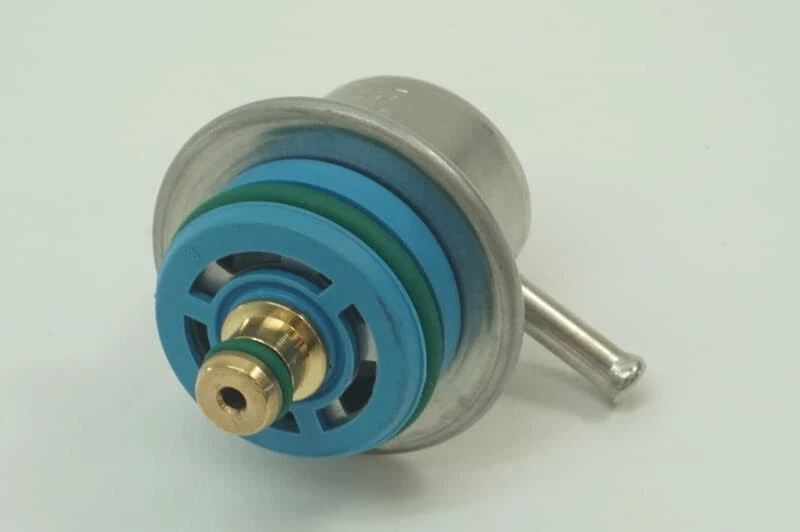 Regulador de presión de combustible de gas (3,0 bar) para BMW - OEM BOSCH Foto 4 de 4