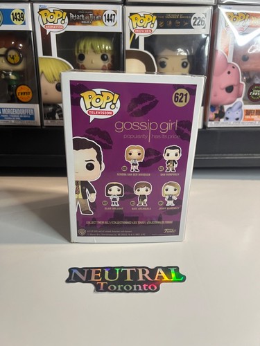 Funko POP! TV: Gossip Girl Set - Serena, Blair, Dan, Nate, Jenny - Picture 16 of 36