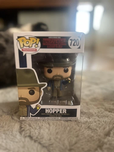 Funko Pop! Vinyl: Stranger Things - Hopper (Flashlight) #720