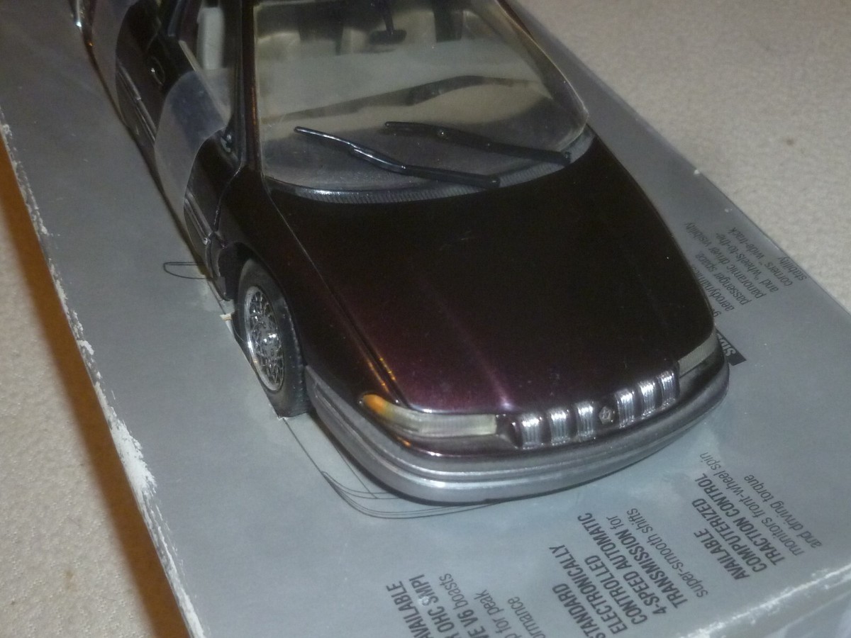 Brookfield 1993 クライスラー　コンコルド コンコード ミニカー 1993 CHRYSLER CONCORDE BROOKFIELD COLLECTORS GUILD DIECAST REPLICA