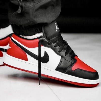 Air Jordan 1 Low 
