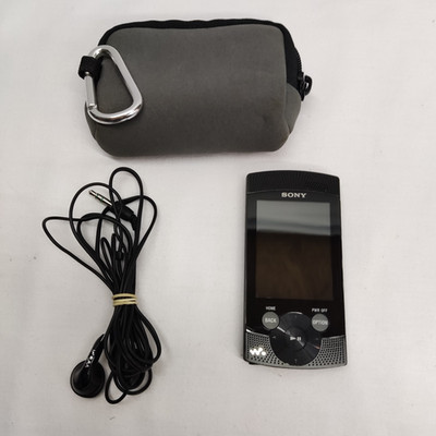 SONY WALKMAN NWZ-S544 8GB MP3 USB DIGITAL MUSIC MEDIA PLAYER FM RADIO