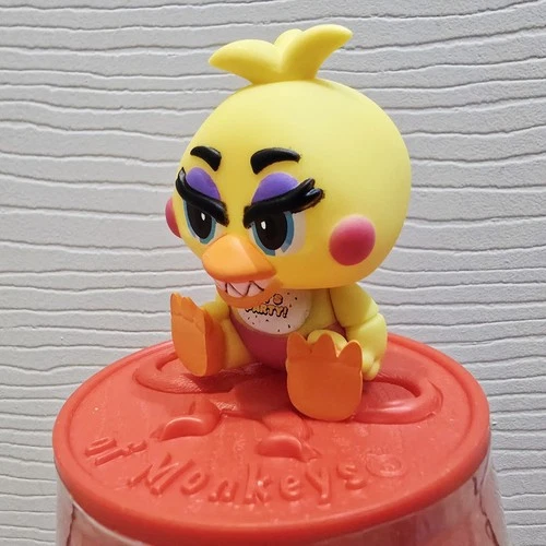 New ListingFNAF Funko Mystery Minis Toy Chica 2016, Sitting With Beak Five Nights Freddie's