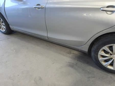 Driver Side CAMRY     2016 Rocker Panel Moulding 651807