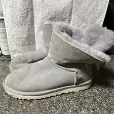 UGG Women s Gray Suede Sheepskin Lined Ankle ...