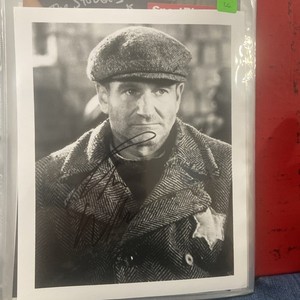 Robin Williams - Signed B&W 8x10 Photograph -dead poets society- Garp -Alladin 