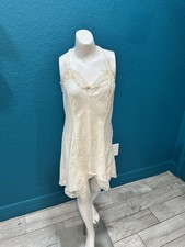 Vintage 1980's Victoria's Secret Ivory Satin/Lace Babydoll Negligee L