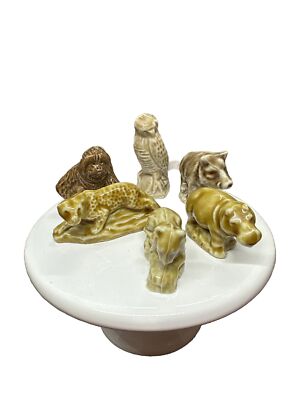 Wade Figurines Miniatures Lot Of 6 Animals Brown Neutral Color Display Craft Set