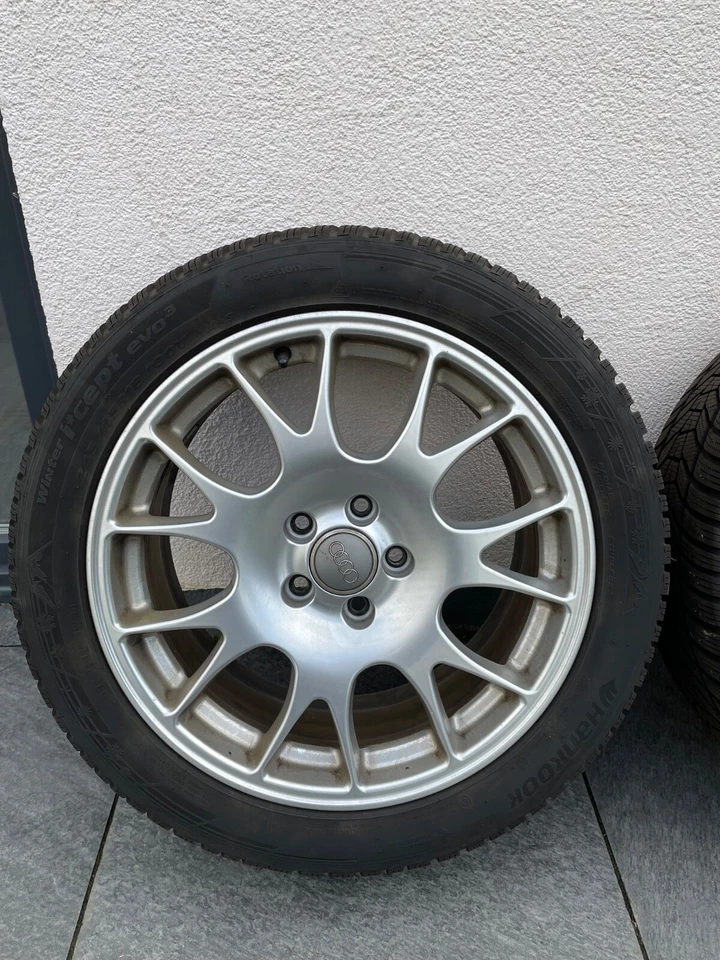 Winterreifen Hankook evo3 245/45/R18 100V  Felge 8Jx18H2 ET43/8E06010225AN CH028 - Bild 2 von 4