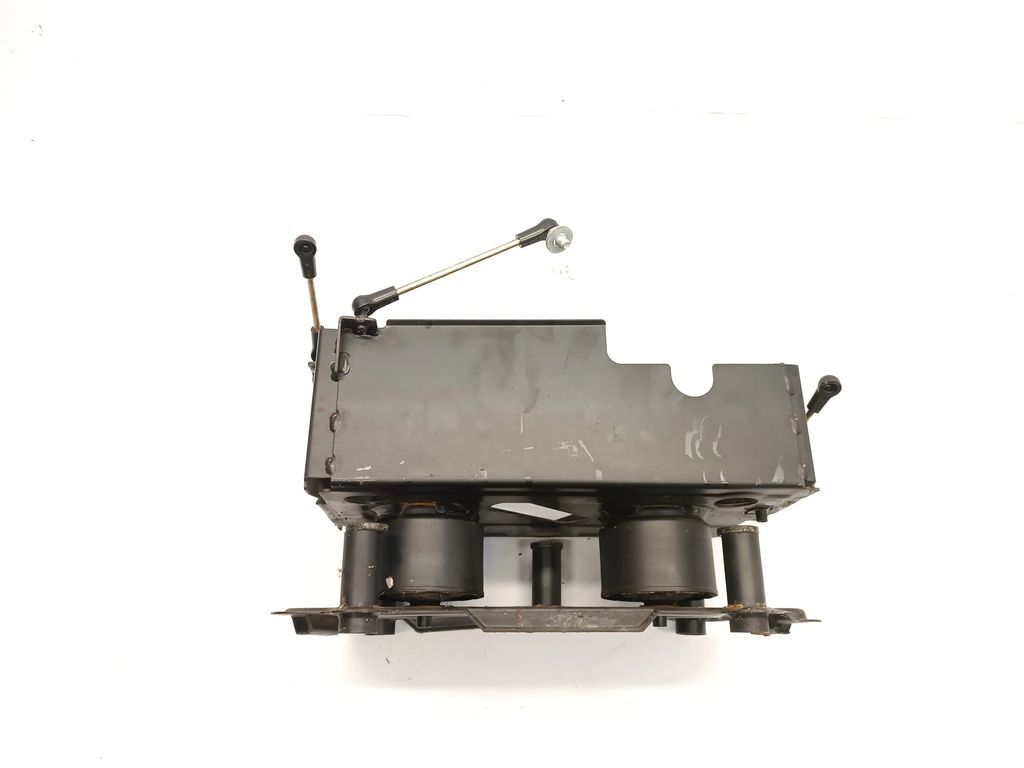 BMW 3 E46 2001 Battery tray pad 8236253 ARB15735 | eBay 