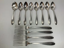 Vintage Oneida Community Plate Flatware Silverware Forks And Spoons 12 Peices