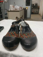 L’ARTISTE SPRING STEP Amour Size 40,   Black Leather Sandals,     444