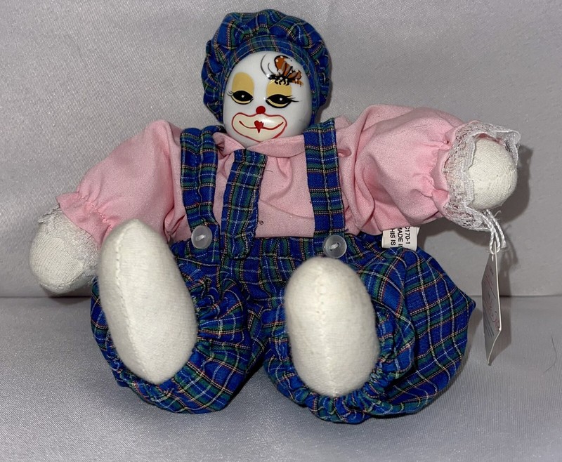 Harlequin Clown-Butterfly Detail Classic Treasures Porcelain Head Sand/Bean Body
