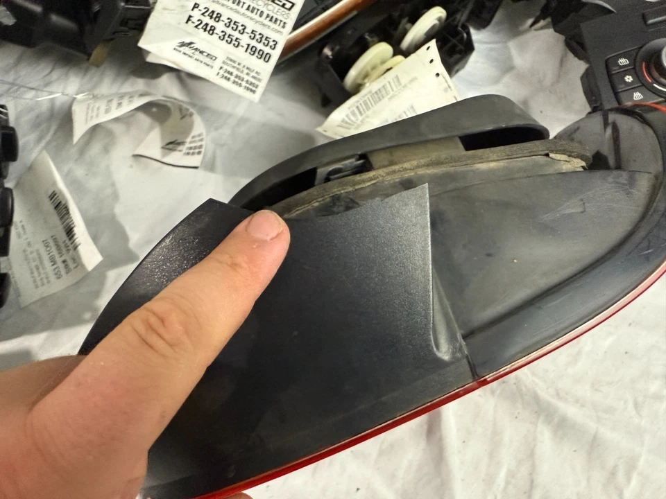 Luz trasera lateral derecha del pasajero BMW 540i 1997-2000 146034-00 OEM Foto 4 de 4