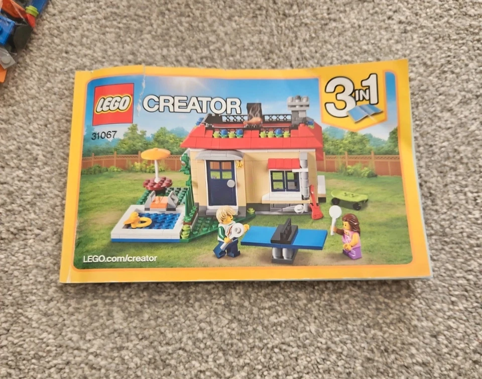 LEGO Creator Modular Poolside Holiday 31067 Complete Model -1 Minifig NO Ins/Box, photo 4 of 5