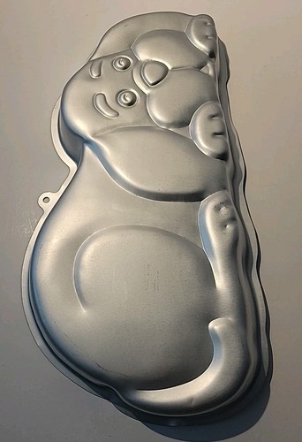 Vintage 1986 Wilton Puppy Dog Cake Pan Baking Mold #2105-2430 - Picture 4 of 11