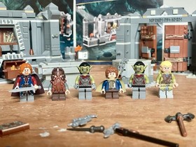 LEGO The Lord of the Rings: The Mines of Moria (9473)  W/figs + Instructions!!