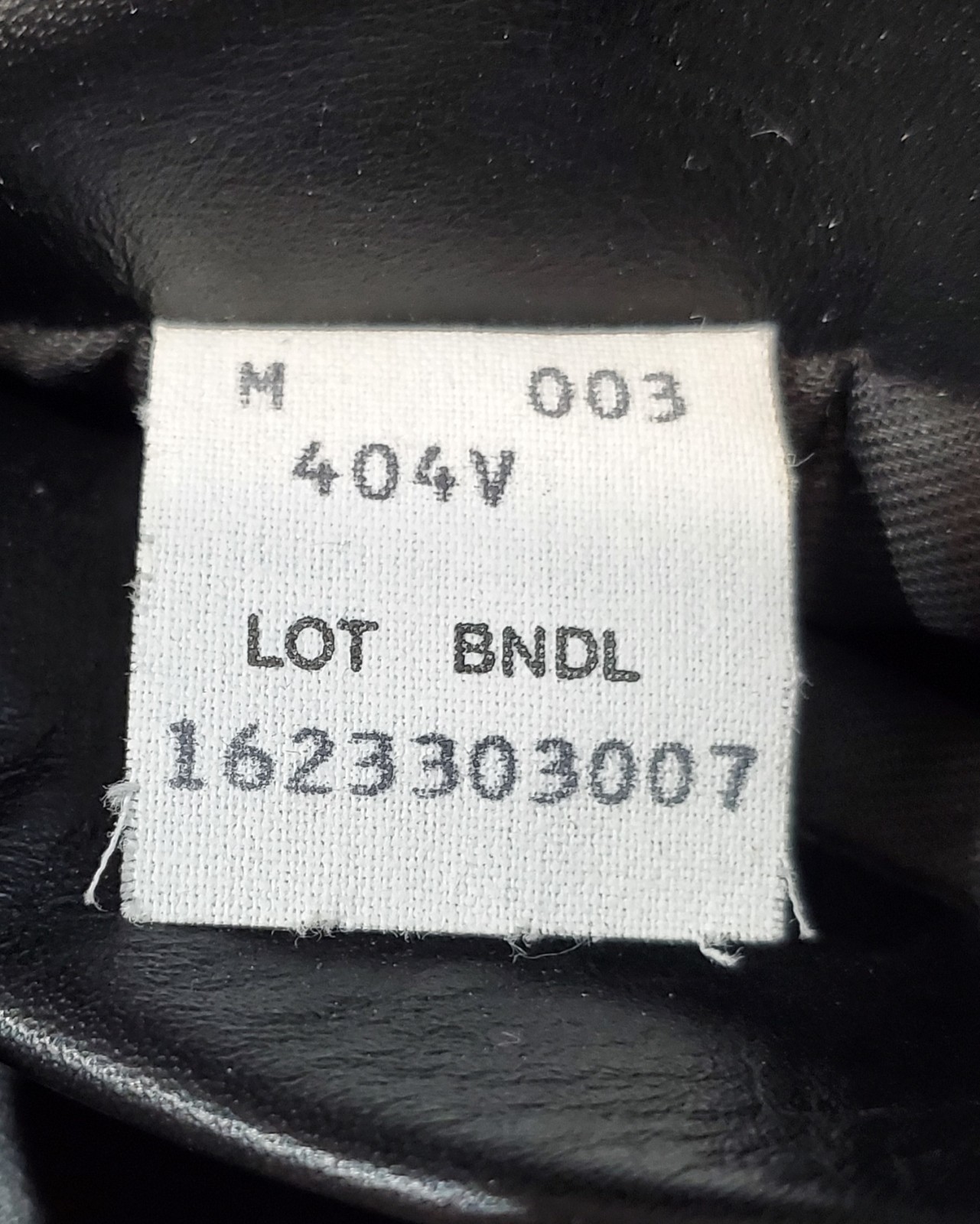 NWOT SCHOTT N.Y.C  404V Black Leather Vest  Men's Size Medium USA Made