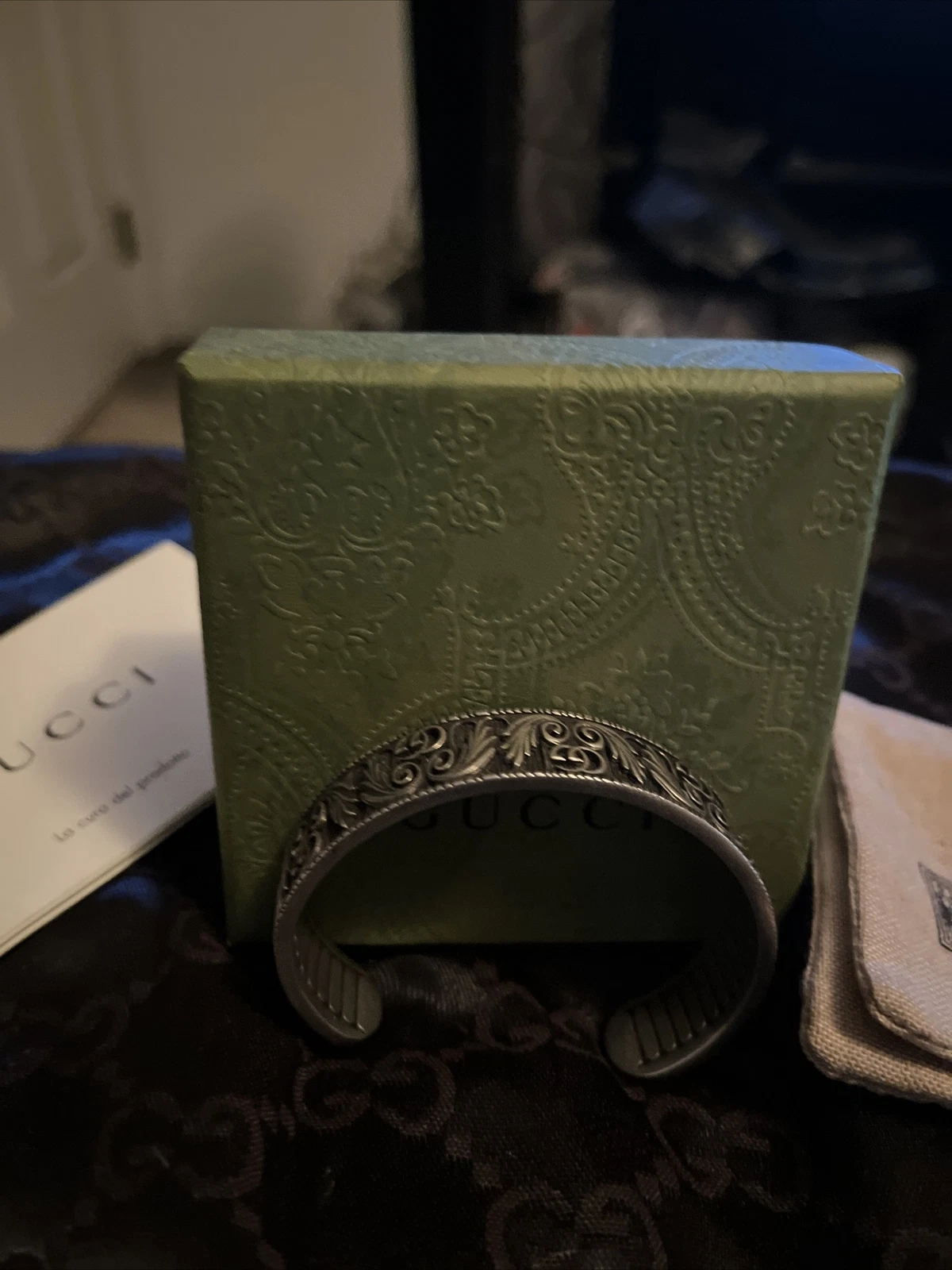 Bracelet brassard argent sterling vieilli Gucci GG Marmont 551907 J8400 0811 IT18 US 7