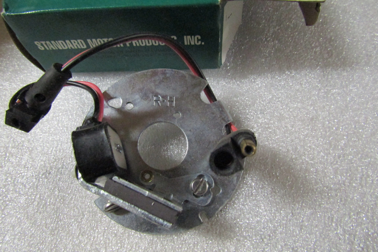 Picture 1 of 4
