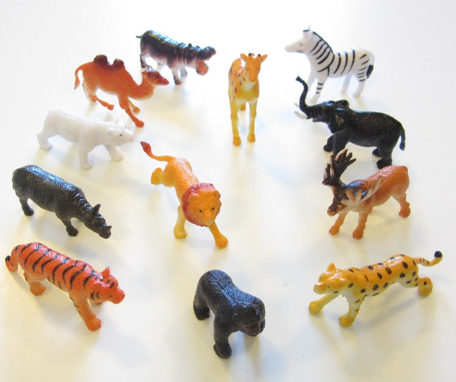 12 NEW ZOO ANIMALS TOY PLAYSET SAFARI JUNGLE ANIMAL PARTY FAVORS TIGER LION