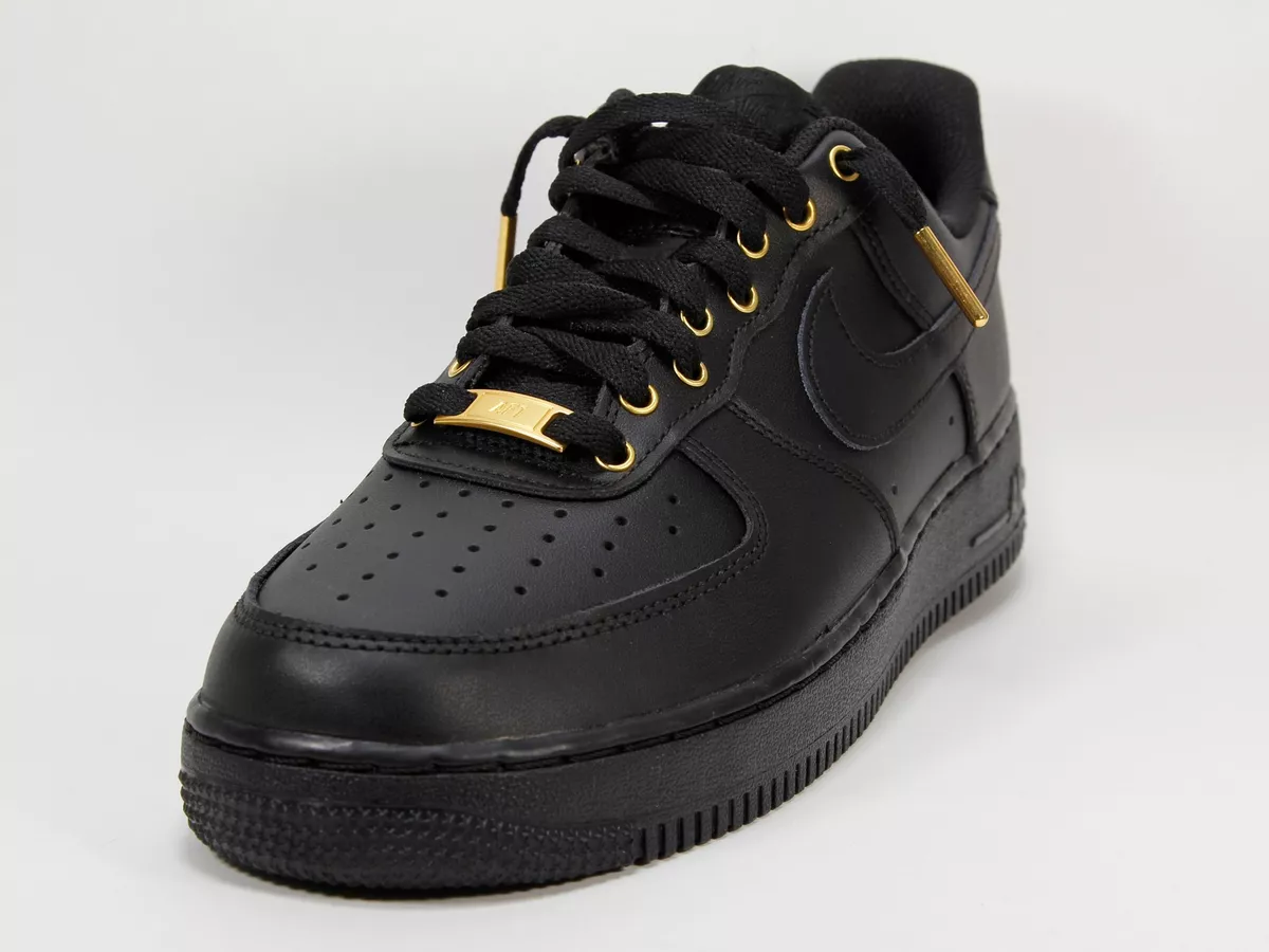 Custom Air Force 1 Low Black & Gold (MENS)