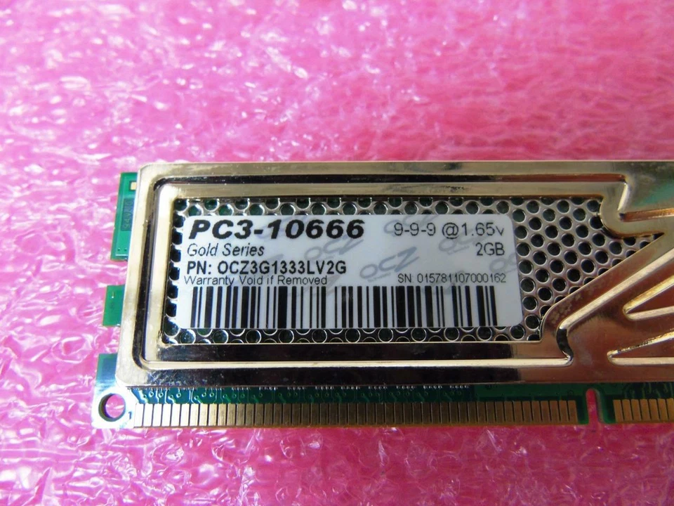 OCZ - OCZ3G1333LV2G, 2GB DDR3 1333MHz PC3-10666 DIMM Desktop Memory - Image 3 of 4