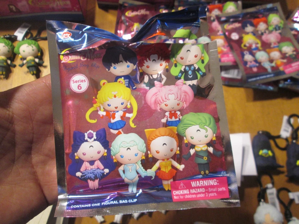 SAILOR MOON SERIE 6 3D BORSA CLIP APPENDIABITI PORTACHIAVI COMPLETA LA TUA COLLEZIONE NUOVO - Immagine 4 di 4