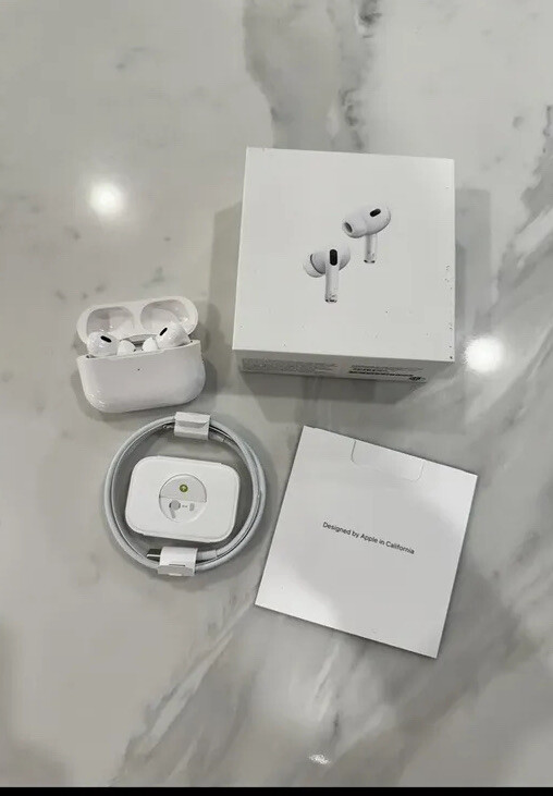 Apple AirPods Pro 2nd Gen with MagSafe Charging Case - White-image