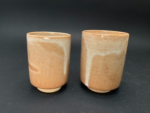 Japanese HAGI Pottery a Pair of Tea Cups for Couple W/Box signed by Shiroyama - Picture 3 of 10