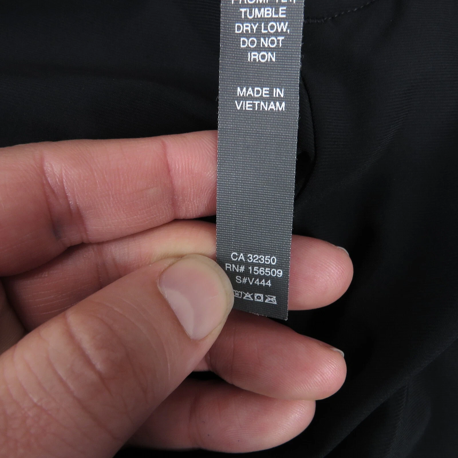 vuori fleet jogger tapered stretch commute athleisure chino pants