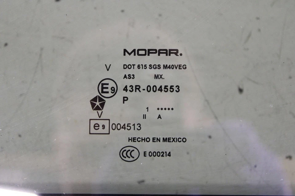 2011-2023 Dodge Charger GT AWD Roof Sunroof Window Glass 68091791AA OEM - Image 3 of 4