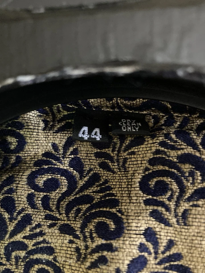 Jaqueta Longa Masculina Indo Western Sherwami-Bordada Azul e Dourada-Tamanho G (44)-NOVA - Imagem 4 de 4