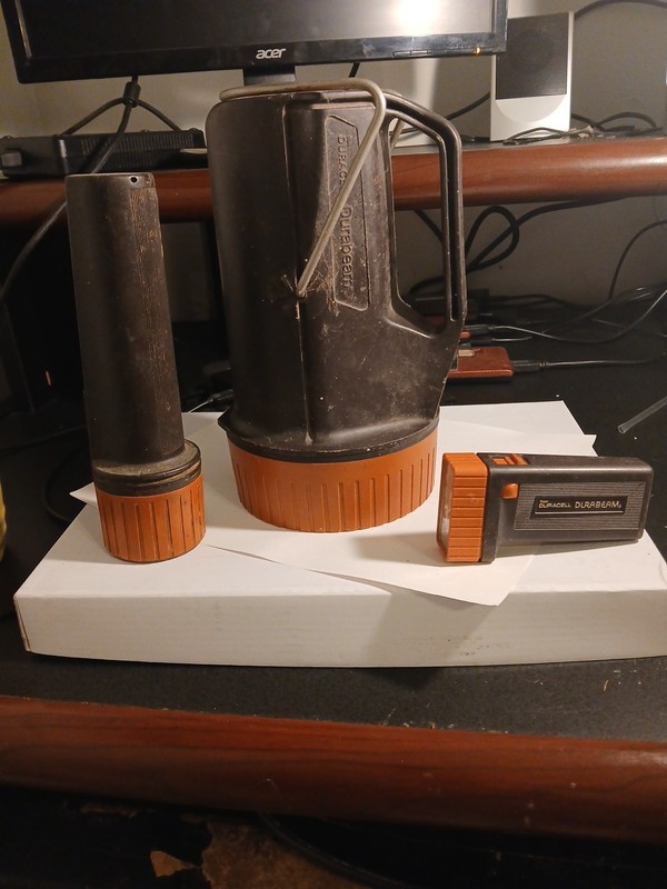 3 Vintage Duracell Flashlights