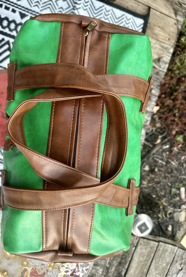 Precioso bolso grande verde bordado ecuestre raro único de colección Foto 4 de 4