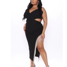 1X Fashion Nova black formal dress