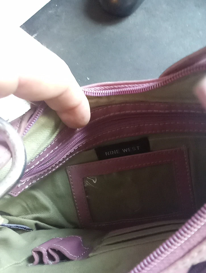 Bolso de hombro Nine West rosa polvoriento Foto 3 de 4