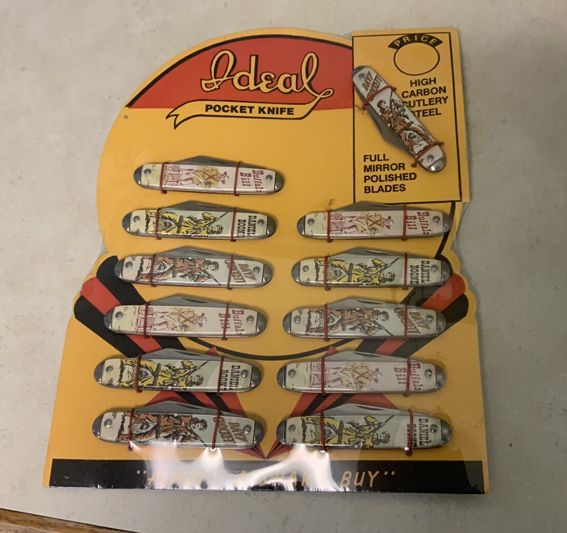 Vintage Ideal Pocket Knife Display With Knives Unopened Boone Crockett Bill